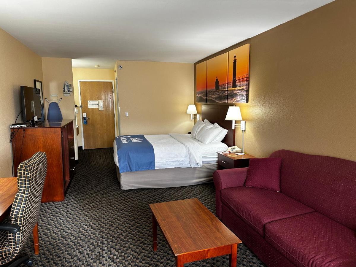 Days Inn By Wyndham Imlay City Ngoại thất bức ảnh