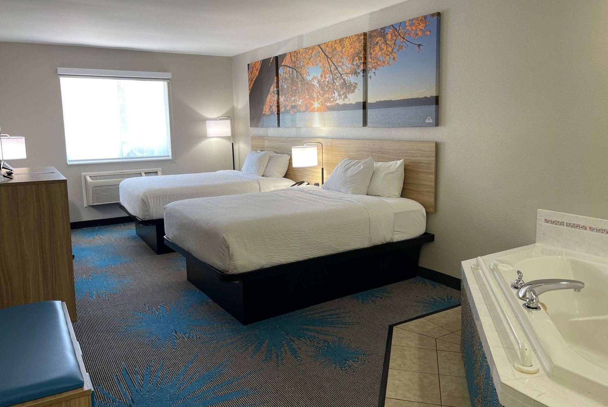 Days Inn By Wyndham Imlay City Ngoại thất bức ảnh